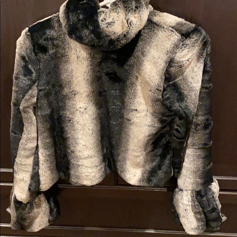 Faux Fur Crop Jacket